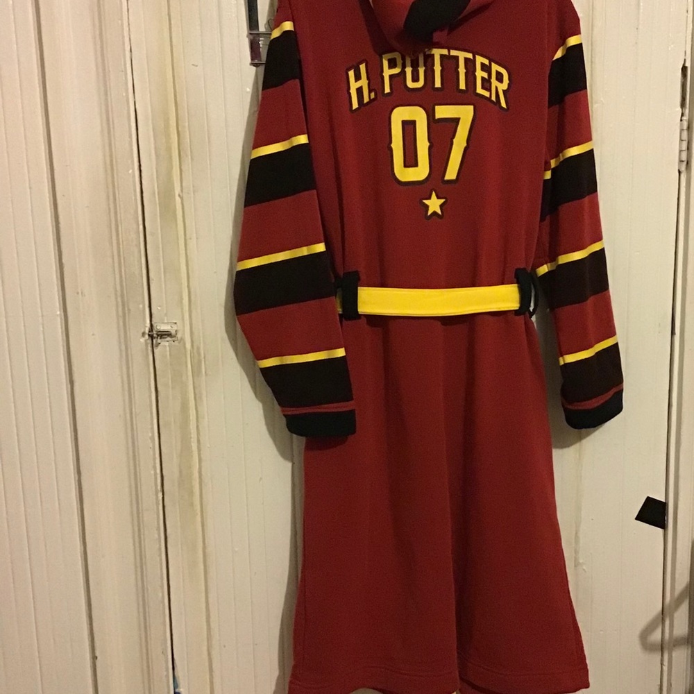 harry potter gryffindor 07 adult bathrobe SZ S/M
